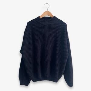 PrettyLittleThing Women’s Cable Knit Sweater Black Small